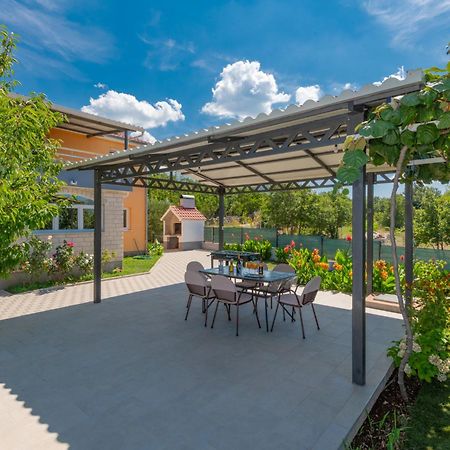 Villa Petra, Sestanovac - Makarska Luaran gambar